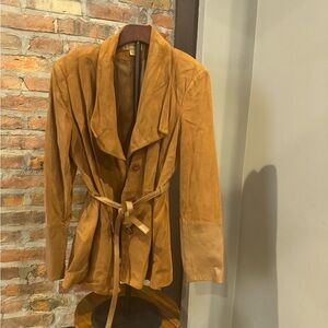 Elegant Tan Women's Trench Coat